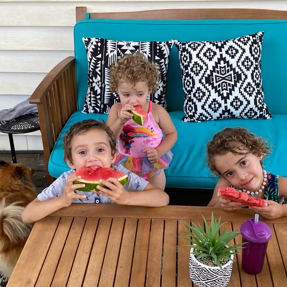 Meet your Posher, Laura - Picture 9 of 10